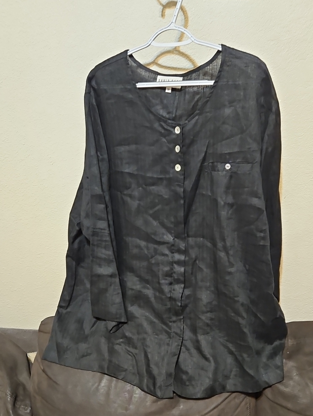 Relaxed 100% Linen Black Button-Front Blouse with Chest Pocket And Back Buttons.